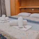 Tania Hotel de apartamente Paralia Dionysiou