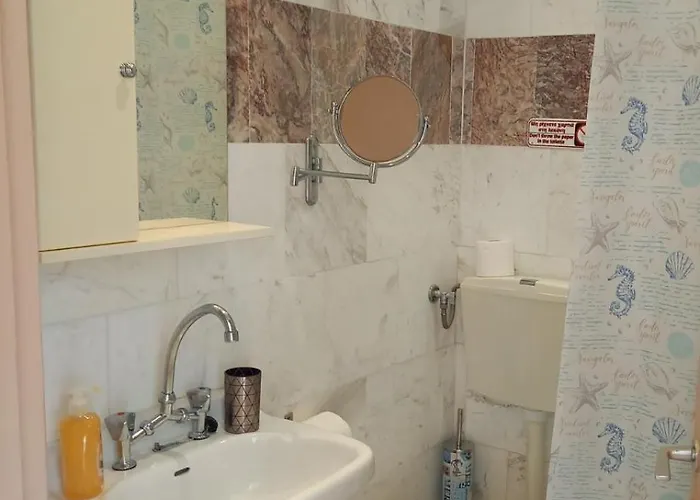 Apartmanhotel Tania 3*